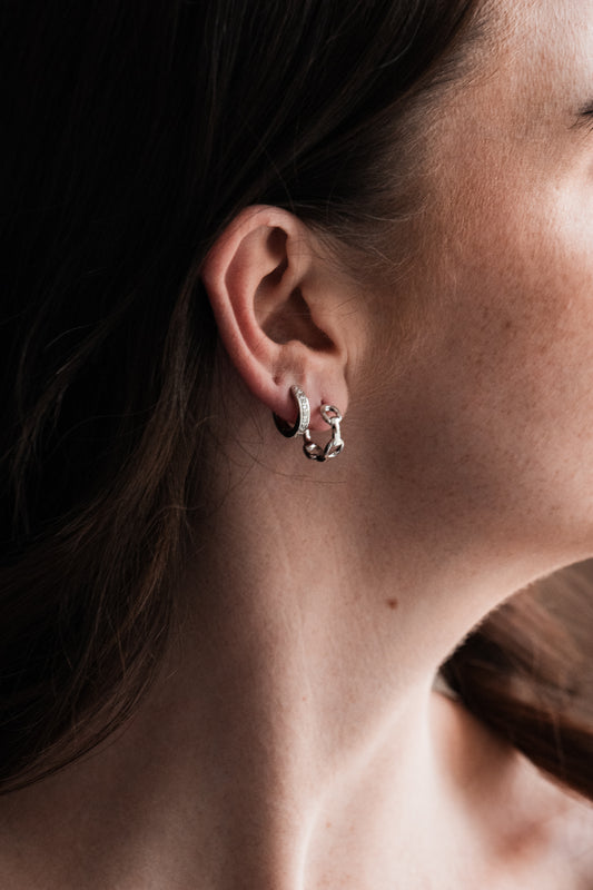 Lilly - Horseshoe Hoops - Sølv
