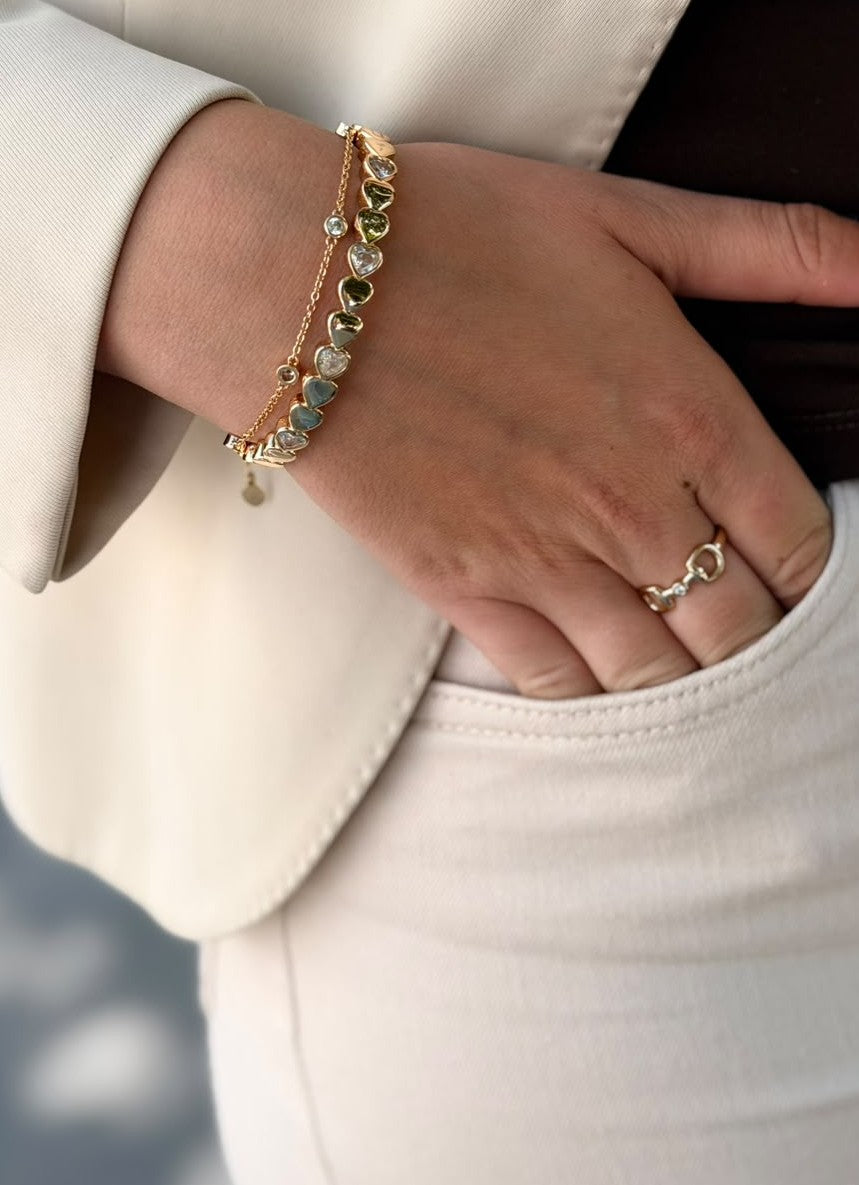 Josefine - Heart Bangle Bracelet