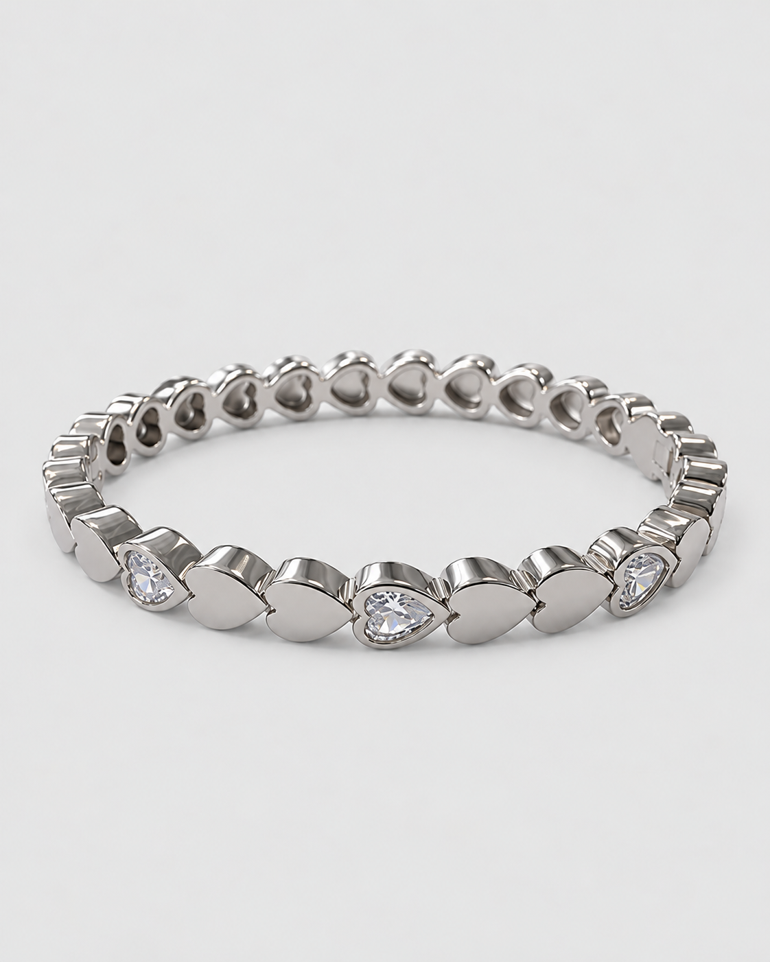 Josefine - Heart Bangle Bracelet